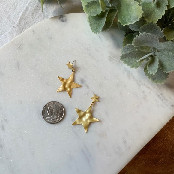 The Venise - Textured Gold Celestial Star Earrings - Picture 3 of 4